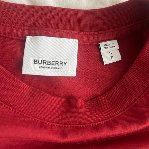 burberry t-shirt - Picture 3 of 3